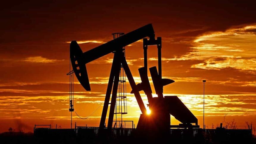 Oil hits $100 as Trump weighs ‘massive attack’
